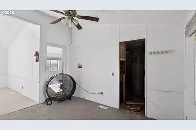 1901 Kalmia St, Sweet Home, OR 97386 - Photo 24