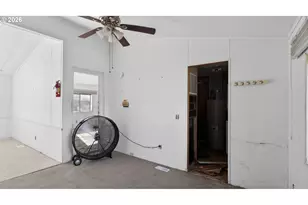 1901 Kalmia St, Sweet Home, OR 97386 - Photo 24