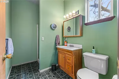 17576 Abiqua Rd, Silverton, OR 97381 - Photo 38