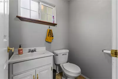 17576 Abiqua Rd, Silverton, OR 97381 - Photo 34