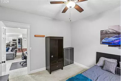 1076 SE 61st Way, Hillsboro, OR 97123 - Photo 20
