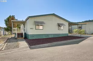 180 Twin Oaks Loop, Winston, OR 97496 - Photo 1