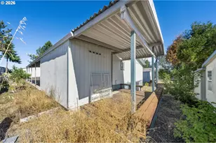 180 Twin Oaks Loop, Winston, OR 97496 - Photo 34