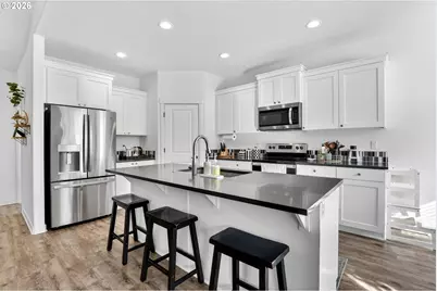 1426 NW Bagby St, Estacada, OR 97023 - Photo 6