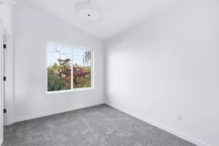 8722 SE Bybee Blvd, Portland, OR 97266 - Photo 18