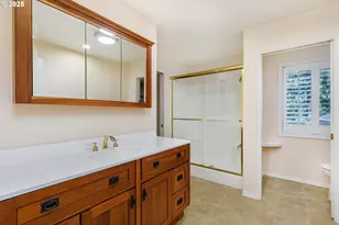 408 Ridgeway Rd, Lake Oswego, OR 97034 - Photo 20