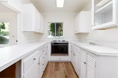 408 Ridgeway Rd, Lake Oswego, OR 97034 - Photo 26