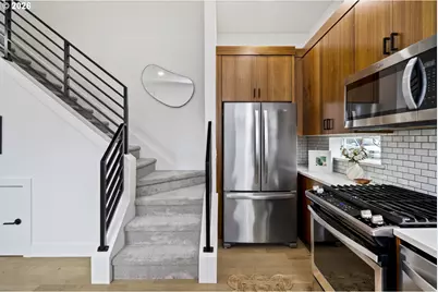 6875 N Salem Ave, Portland, OR 97203 - Photo 18