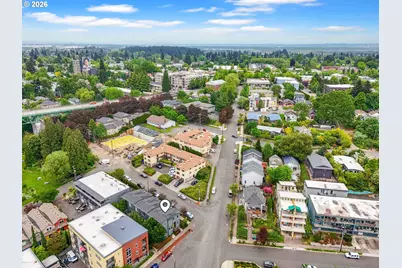 6875 N Salem Ave, Portland, OR 97203 - Photo 34