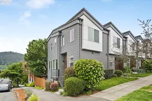 6875 N Salem Ave, Portland, OR 97203 - Photo 32