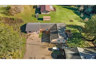 1643 Shelley Rd, Coquille, OR 97423 - Photo 2