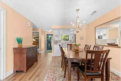 13813 NW 10th Ct #B, Vancouver, WA 98685 - Photo 8