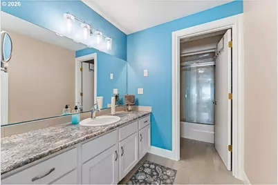 13813 NW 10th Ct #B, Vancouver, WA 98685 - Photo 24