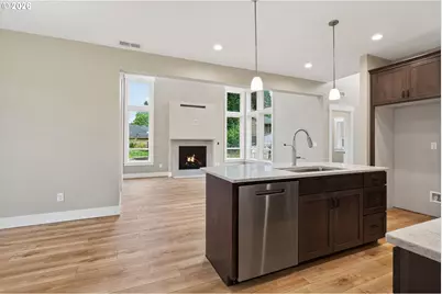 16031 NE Wasco St, Portland, OR 97230 - Photo 8