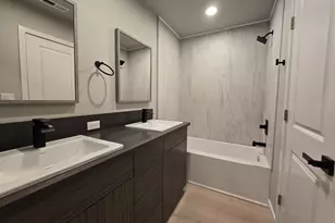 11103 SW 43rd Ave, Portland, OR 97219 - Photo 14