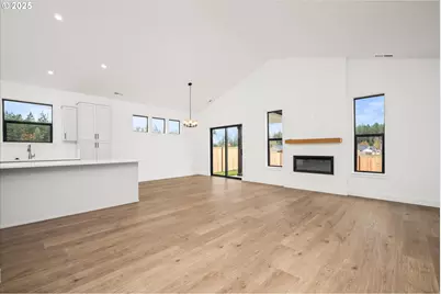 88139 Jameson Way, Veneta, OR 97487 - Photo 2