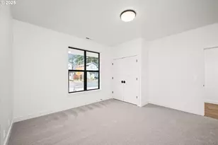 88139 Jameson Way, Veneta, OR 97487 - Photo 16