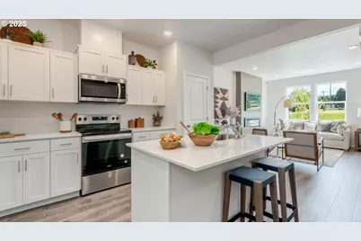 3563 SW Thomas Ave, Gresham, OR 97080 - Photo 10