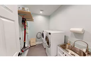9175 7th St, Brookings, OR 97415 - Photo 26