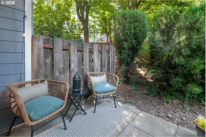 7175 SW Sagert St #102, Tualatin, OR 97062 - Photo 14