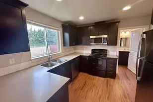 279 La Casa St, Eugene, OR 97402 - Photo 6