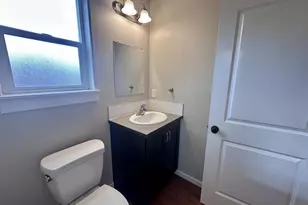 279 La Casa St, Eugene, OR 97402 - Photo 8