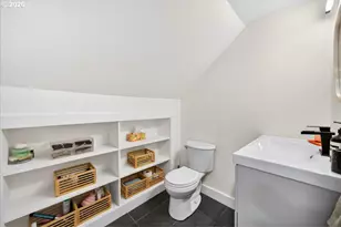 6651 NE Roselawn St, Portland, OR 97218 - Photo 26