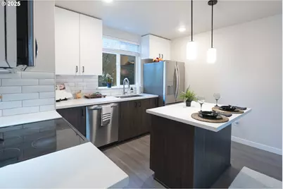 6393 E Burnside St, Portland, OR 97215 - Photo 6