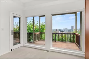 1558 SW Upper Hall St, Portland, OR 97201 - Photo 32