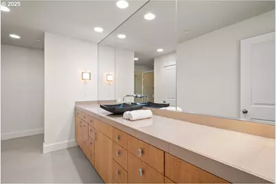 500 Broadway St #502, Vancouver, WA 98660 - Photo 32