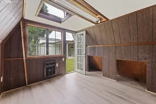 2160 Lombard St, North Bend, OR 97459 - Photo 36