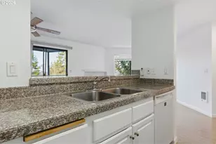 10168 SE Talbert St, Clackamas, OR 97015 - Photo 4