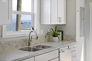 312 3rd St, Astoria, OR 97103 - Photo 10