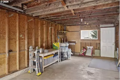 312 3rd St, Astoria, OR 97103 - Photo 32