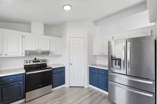 408 NE Faulconer St, Sheridan, OR 97378 - Photo 10