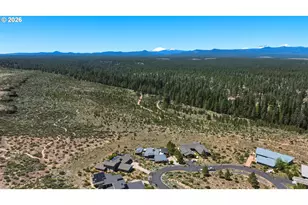 62608 Sparrow Hawk Cir, Bend, OR 97703 - Photo 8
