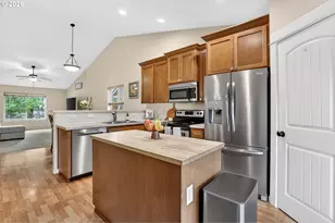 1262 49th SE Ave, Salem, OR 97317 - Photo 14