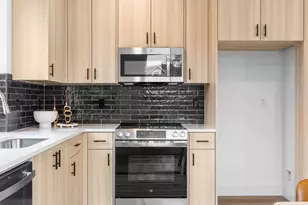 3526 N Haight Ave, Portland, OR 97227 - Photo 8