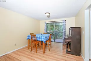 3908 SE Arbor Ct, Hillsboro, OR 97123 - Photo 8