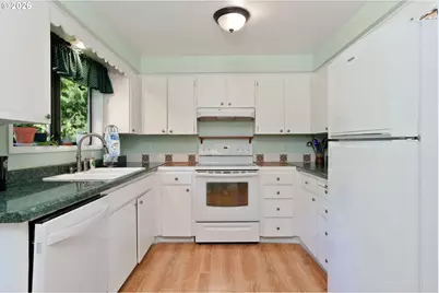 3908 SE Arbor Ct, Hillsboro, OR 97123 - Photo 20