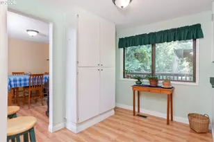 3908 SE Arbor Ct, Hillsboro, OR 97123 - Photo 22