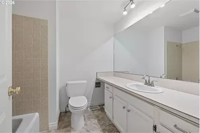 13525 SW Fircrest Ct, Beaverton, OR 97008 - Photo 16