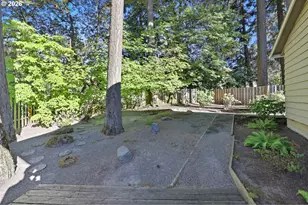 13525 SW Fircrest Ct, Beaverton, OR 97008 - Photo 28