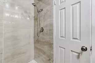 6745 SW Scholls Ferry Rd, Beaverton, OR 97008 - Photo 22