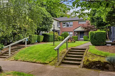 1631 SE Washington St, Portland, OR 97214 - Photo 2