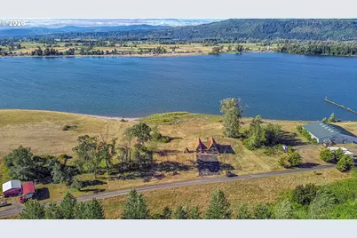 10005 River Front Rd, Clatskanie, OR 97016 - Photo 2