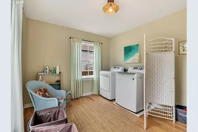 2390 S Edgewood St, Seaside, OR 97138 - Photo 16