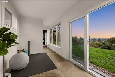 1663 SW Westwood Dr, Portland, OR 97239 - Photo 34