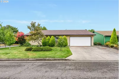 1967 Astor Way, Woodburn, OR 97071 - Photo 12