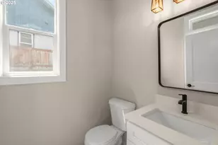 1405 Gordon Ct, The Dalles, OR 97058 - Photo 12
